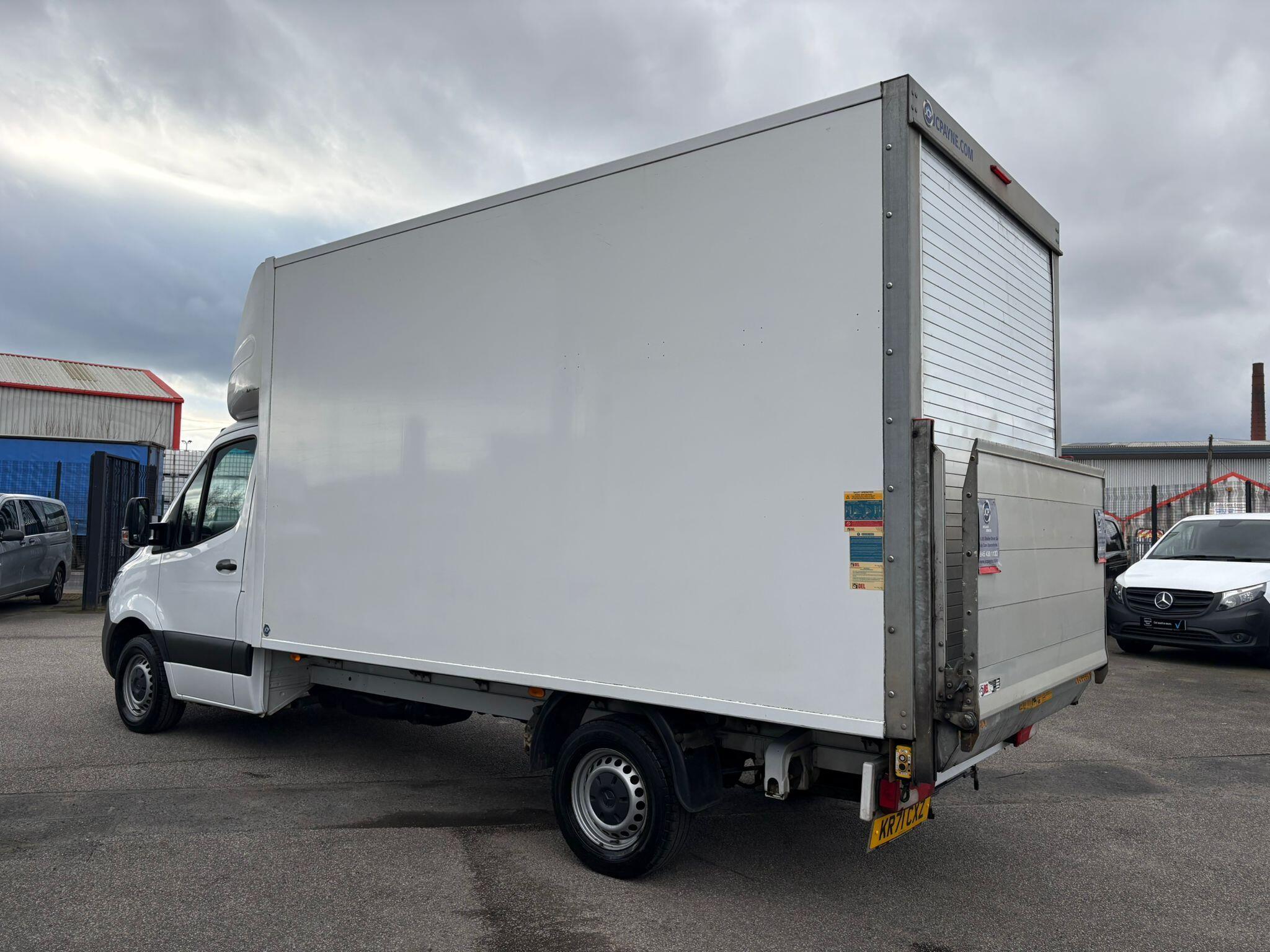 Mercedes-Benz Sprinter